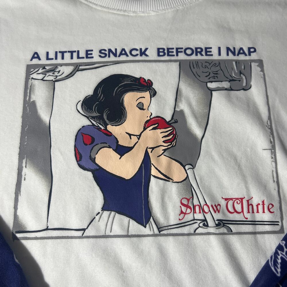 Disney Snow White Sleepwear Top Women’s Large NWT - Picture 3 of 9